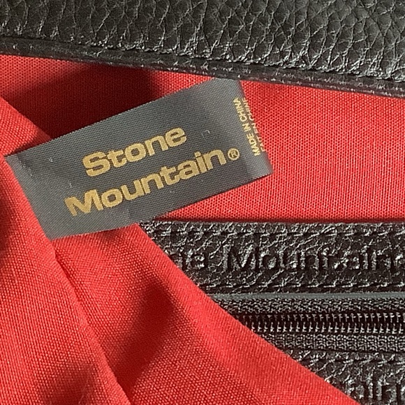 Stone Mountain Large Black Shoulder Bag Pebbled Faux Leather 13” Wide Adjustable - Picture 6 of 8